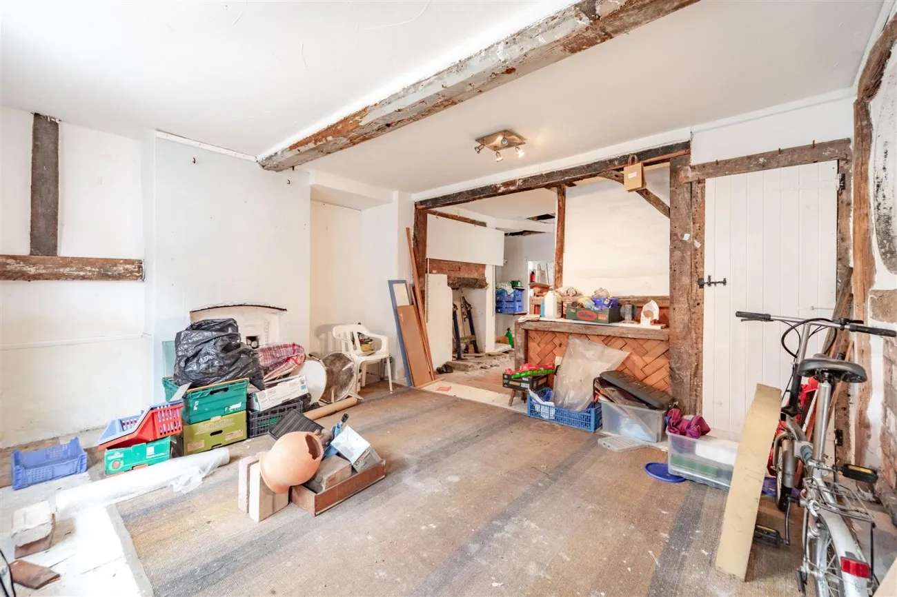 St. Pancras, Chichester, 2 bedroom, House
