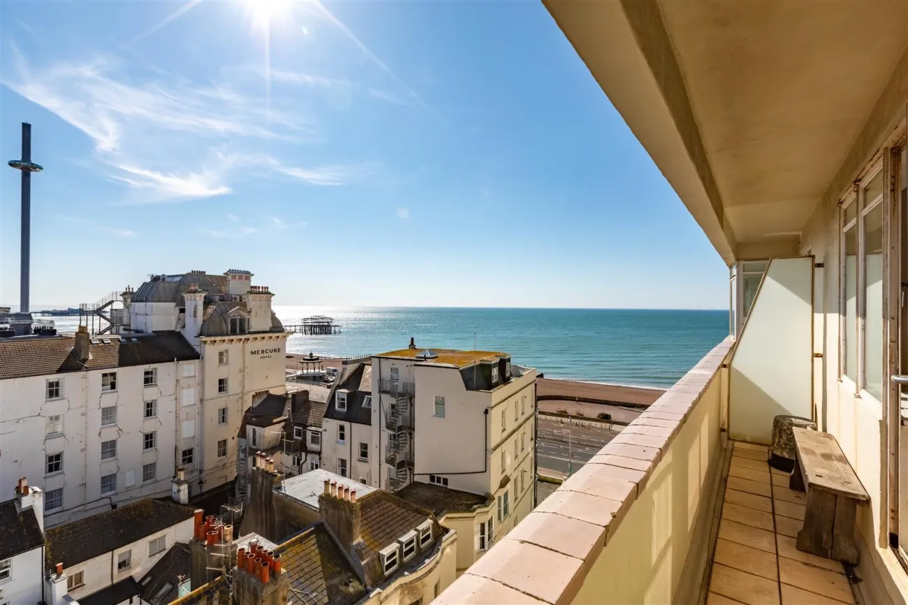 Embassy Court, Kings Road, Brighton, 1 bedroom, Apartment