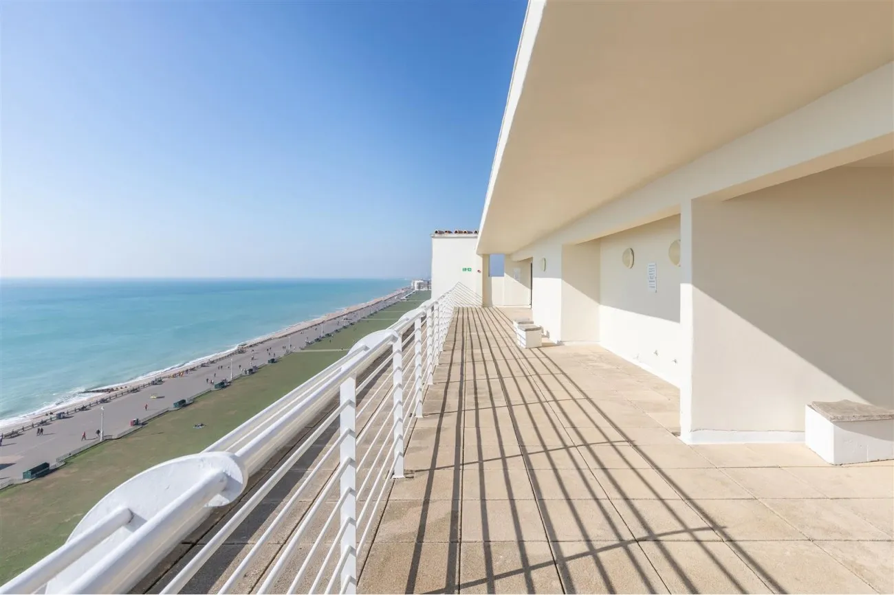 Embassy Court, Kings Road, Brighton, 1 bedroom, Apartment