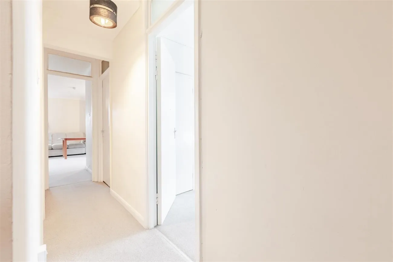 Brighton Road, Worthing, 2 bedroom, Apartment