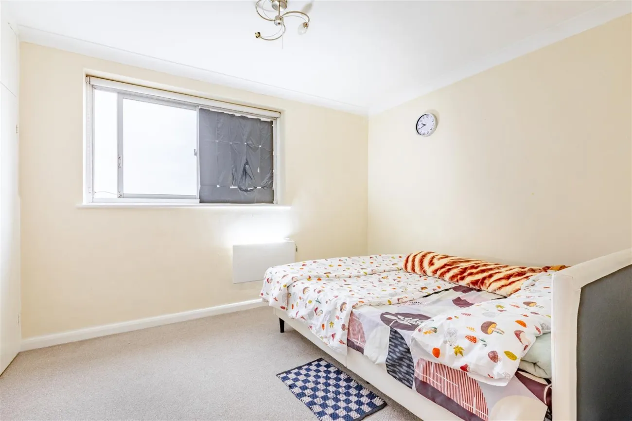 Brighton Road, Worthing, 2 bedroom, Apartment
