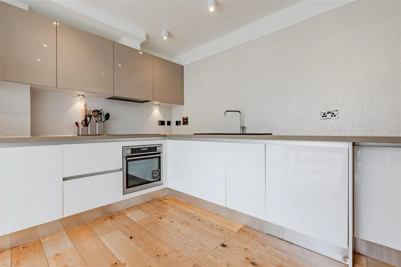 Florence Road, Brighton, 19 bedroom, Investments Residential