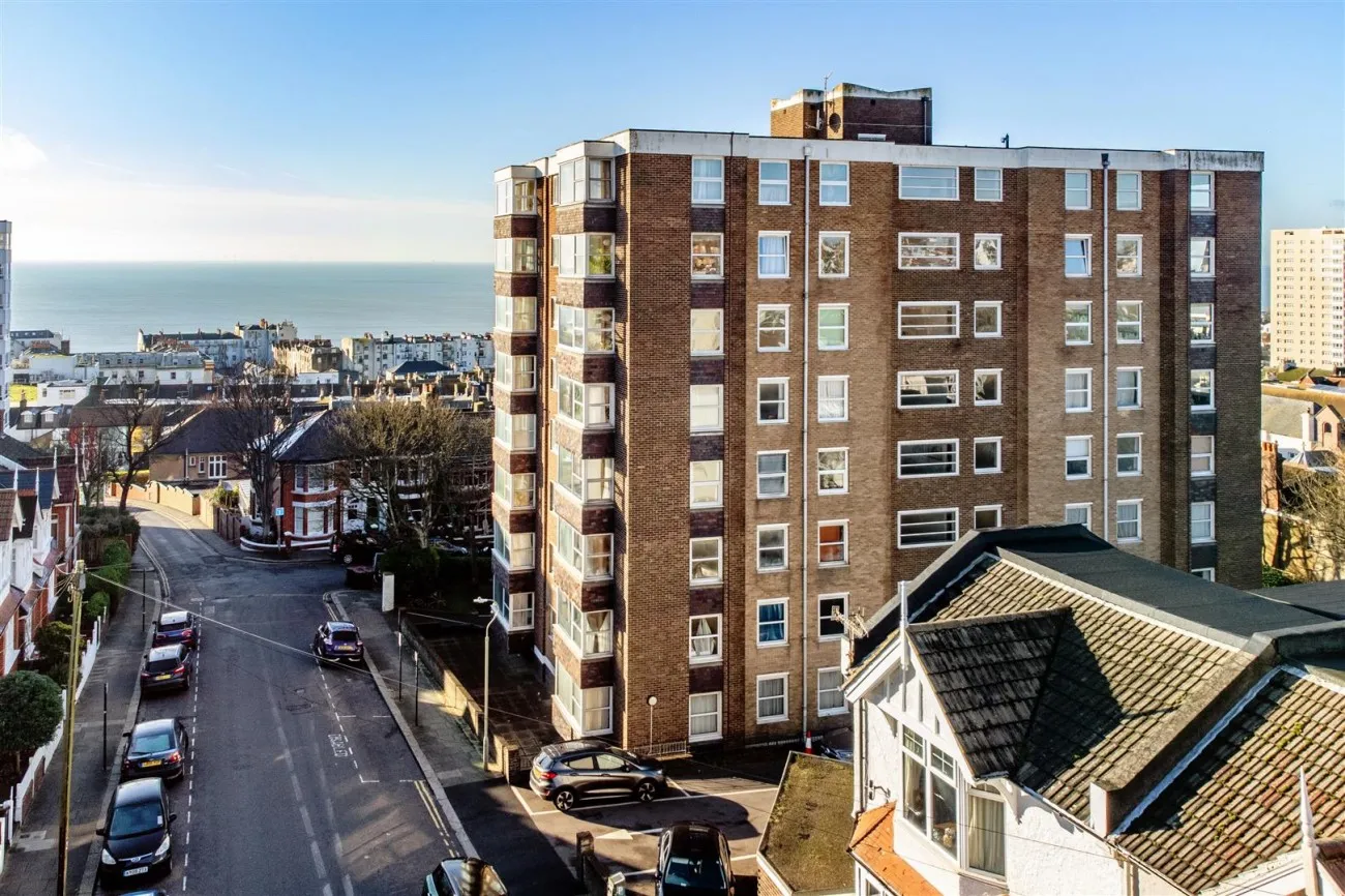 Belle Vue Gardens, Brighton, 2 bedroom, Apartment