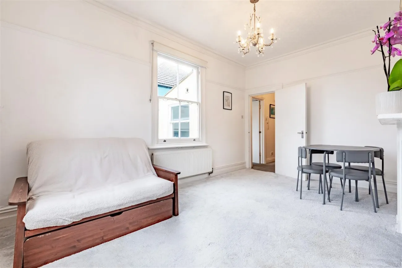 Victoria Terrace, Hove, 2 bedroom, Apartment