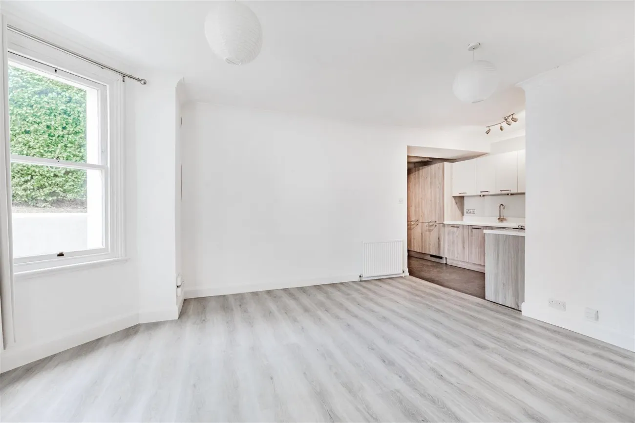 Fourth Avenue, Hove, 2 bedroom, Apartment