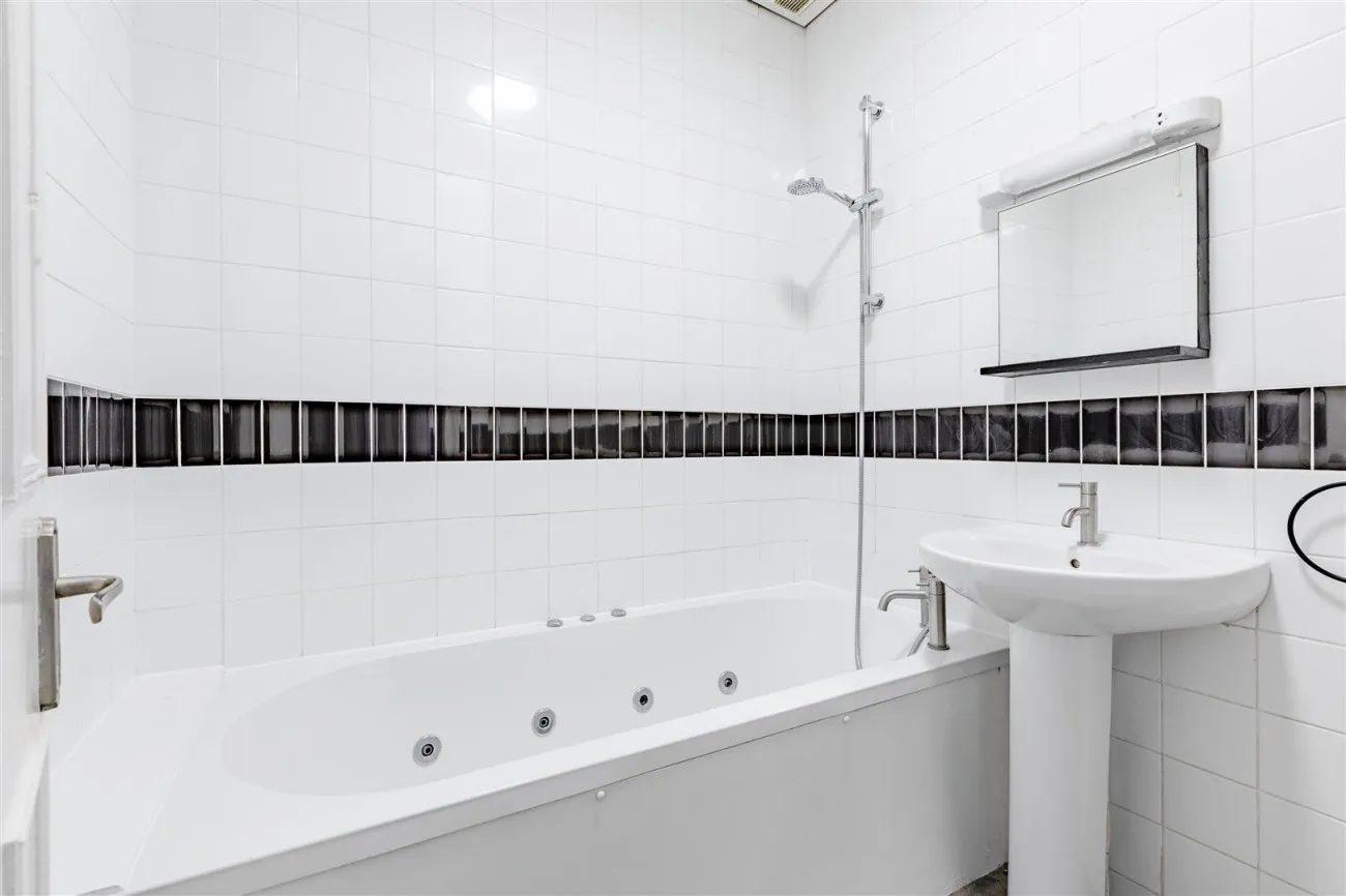 Fourth Avenue, Hove, 2 bedroom, Apartment