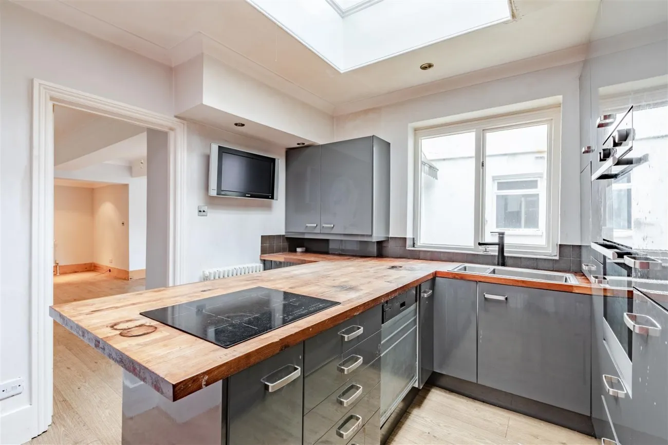 Chichester Terrace, Brighton, 3 bedroom, Apartment