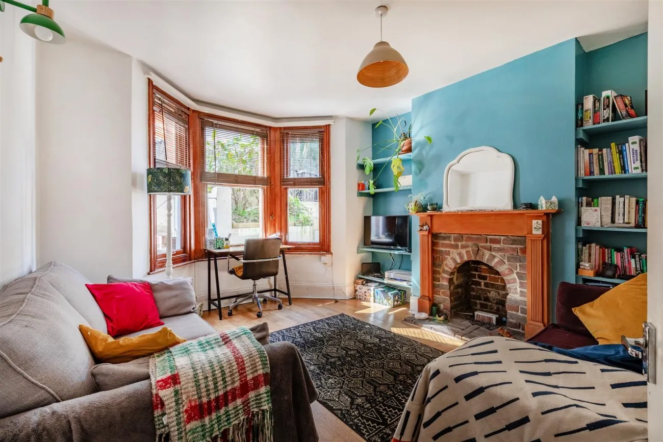 Millers Road, Brighton, 1 bedroom, Apartment