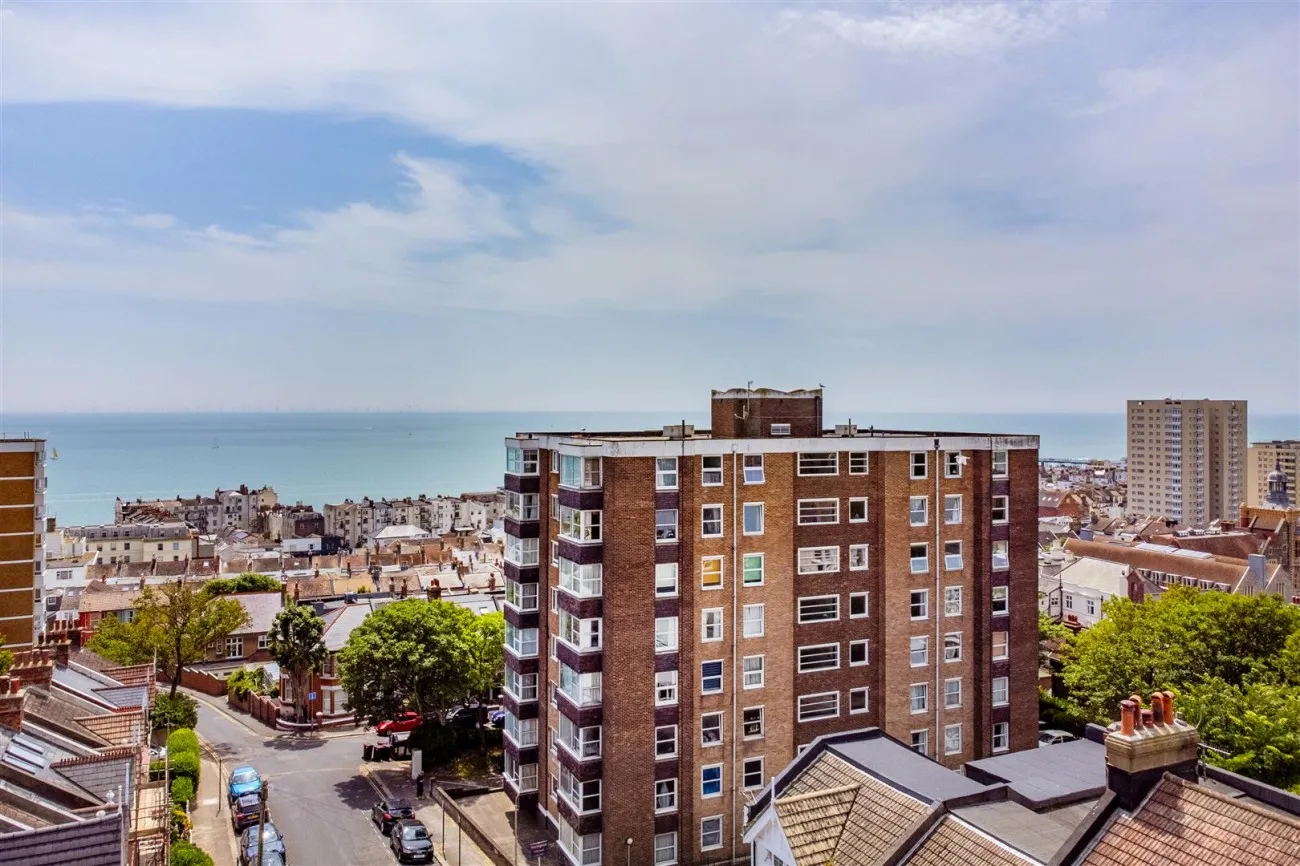 Belle Vue Gardens, Brighton, 2 bedroom, Apartment