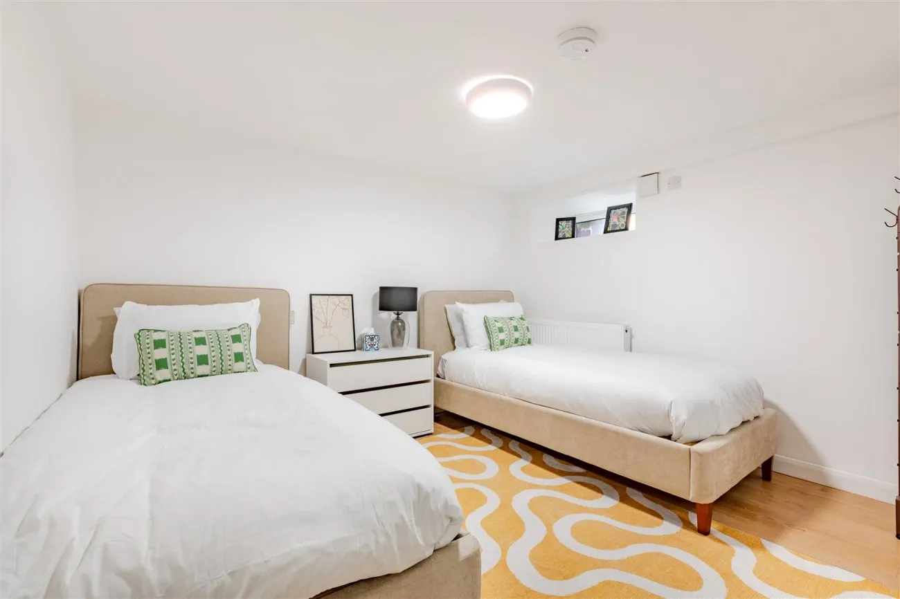 Upper North Street, Brighton, 6 bedroom, House