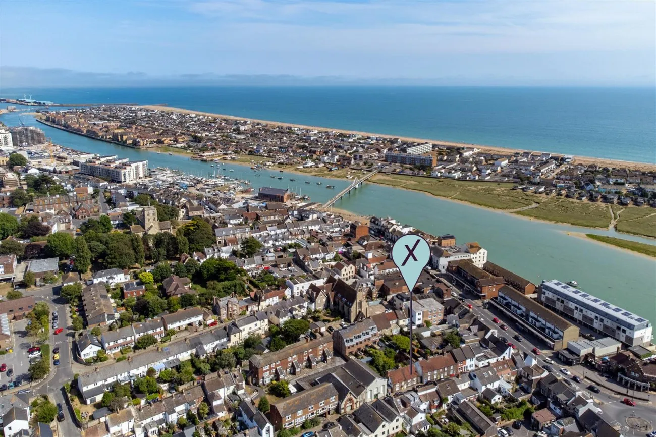 West Street, Shoreham-By-Sea, 2 bedroom, House