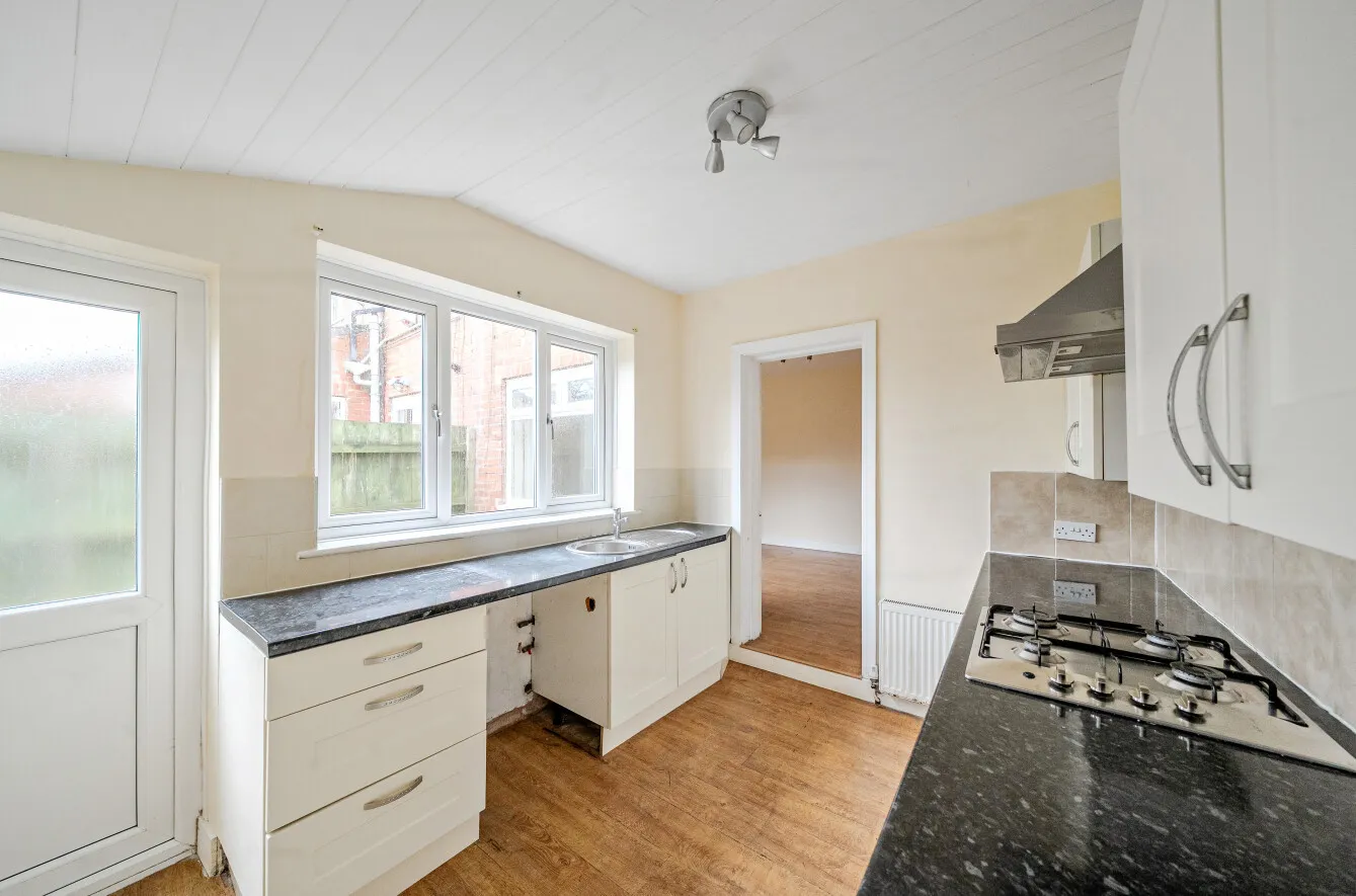 3 bed End of Terrace