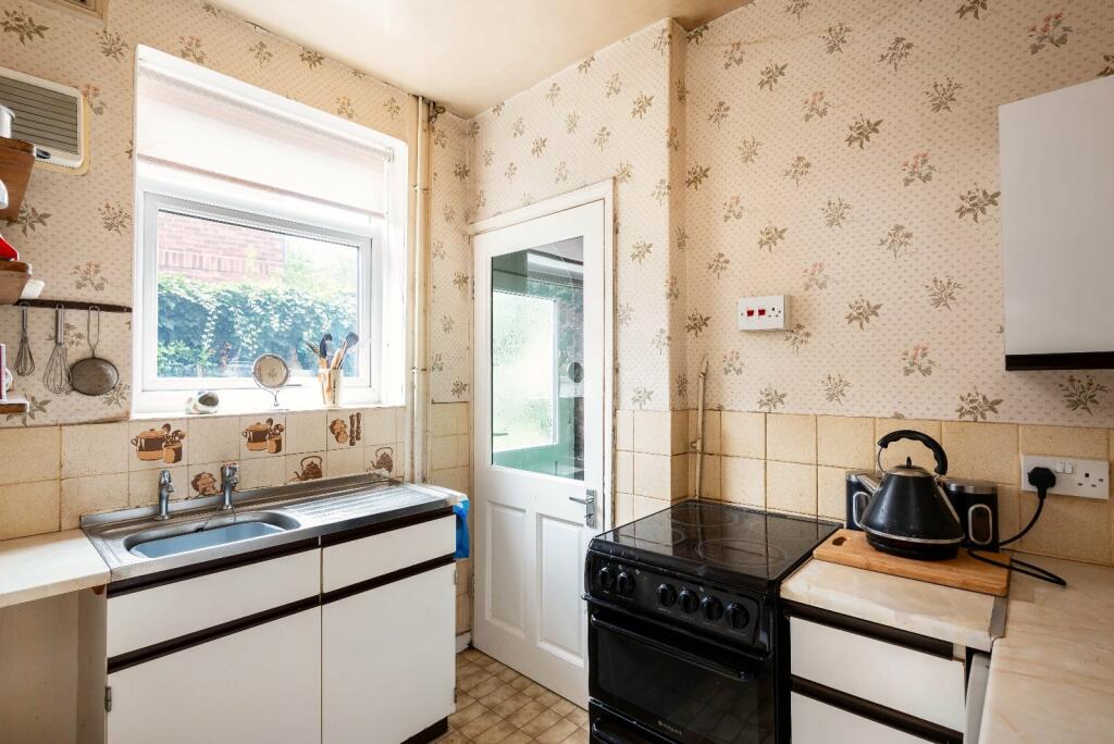 3 bed Semi-Detached