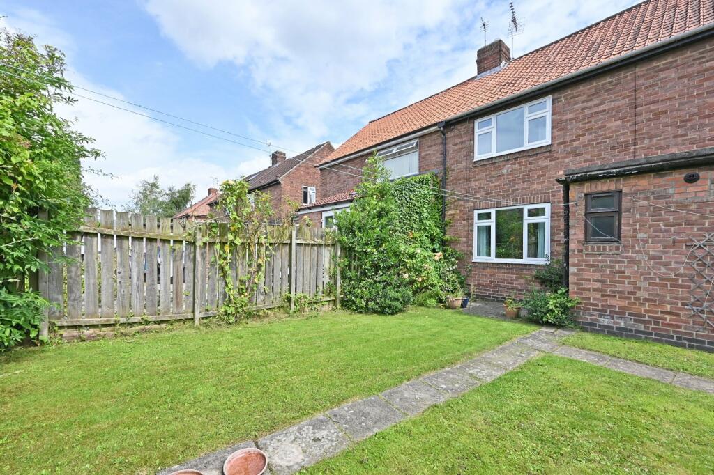 3 bed Semi-Detached