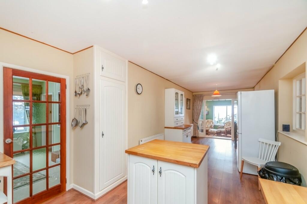 3 bed Detached Bungalow