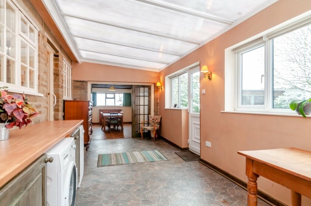 3 bed Detached Bungalow