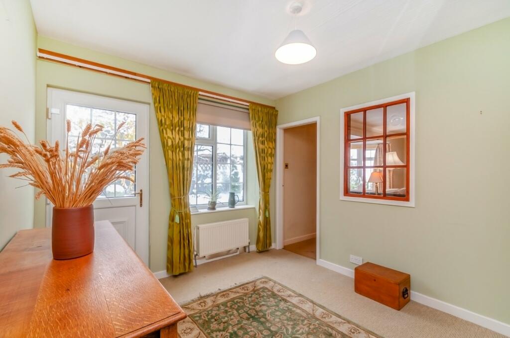 3 bed Detached Bungalow