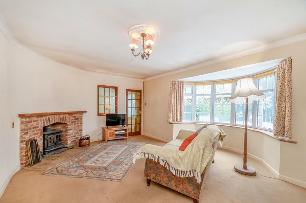 3 bed Detached Bungalow