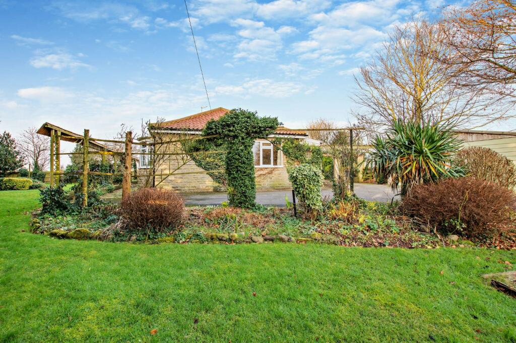 3 bed Detached Bungalow