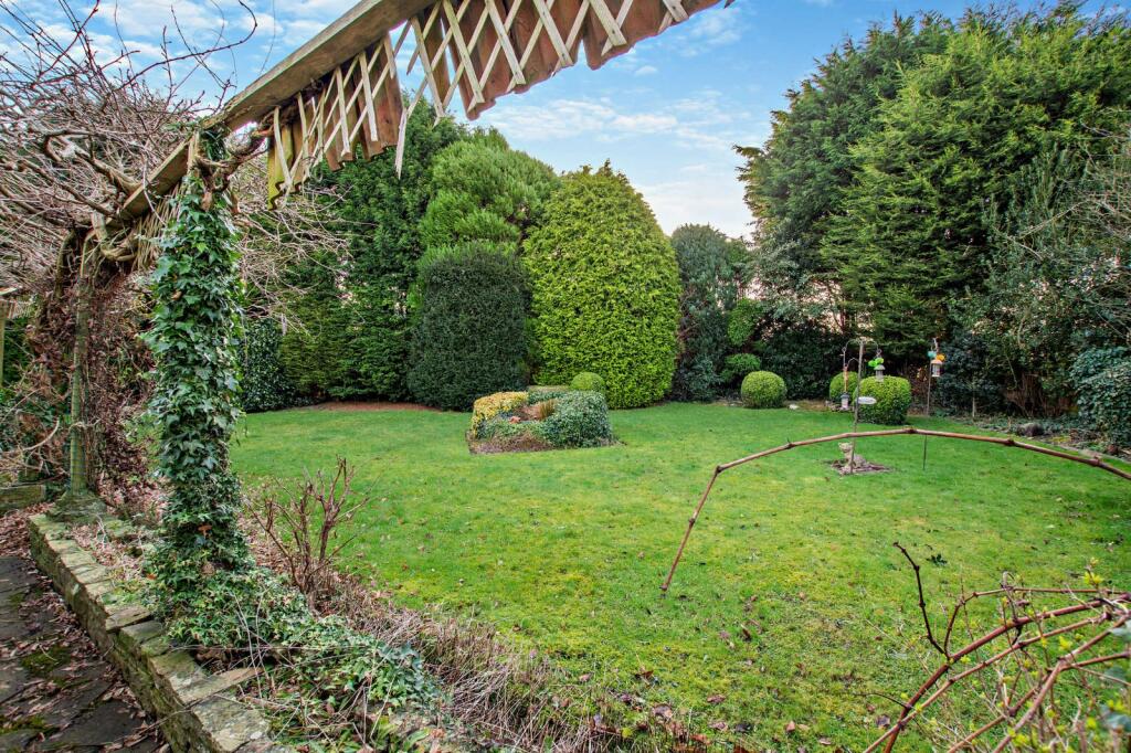3 bed Detached Bungalow