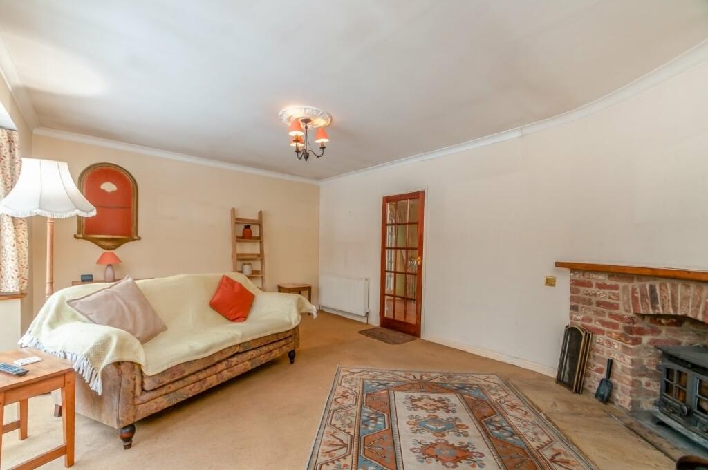 3 bed Detached Bungalow