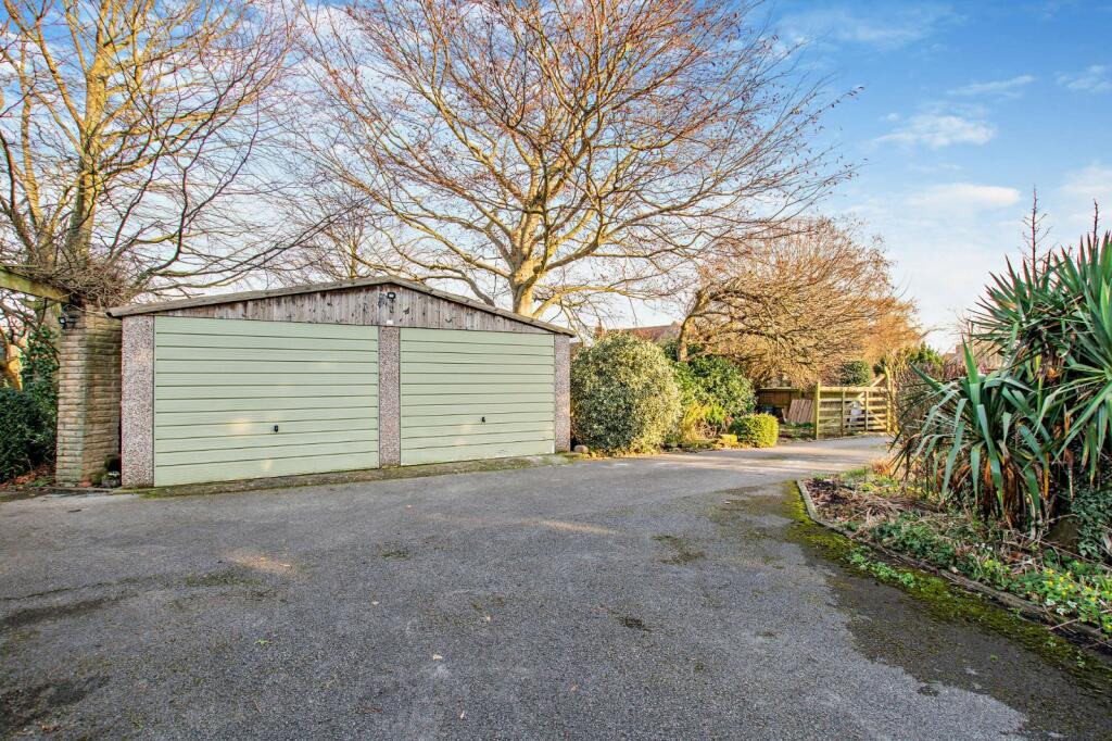 3 bed Detached Bungalow