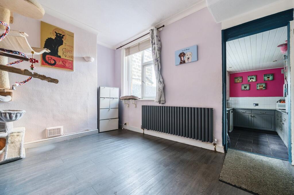 3 bed Terraced