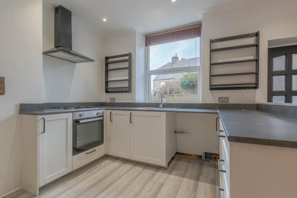 2 bed End of Terrace