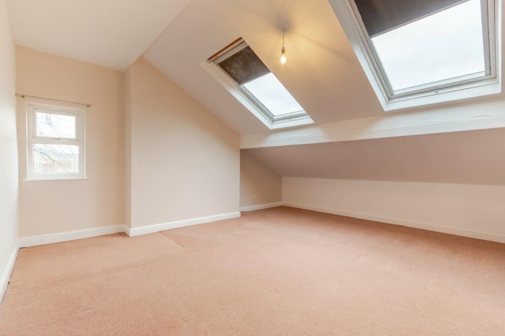 2 bed End of Terrace