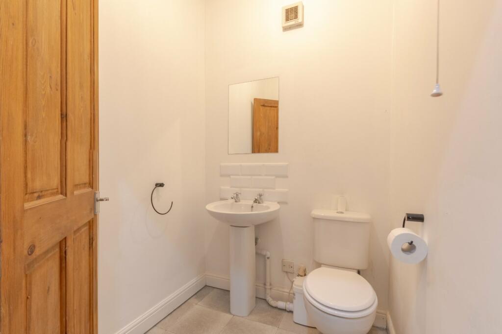 2 bed End of Terrace