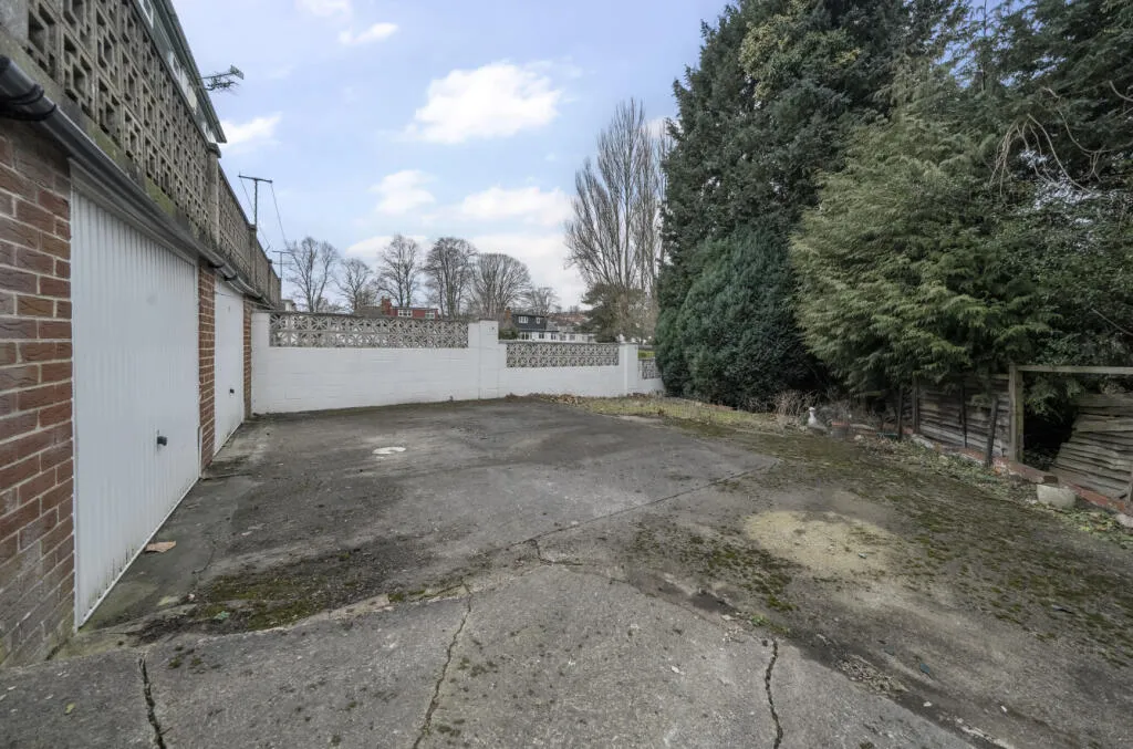 3 bed Semi-Detached