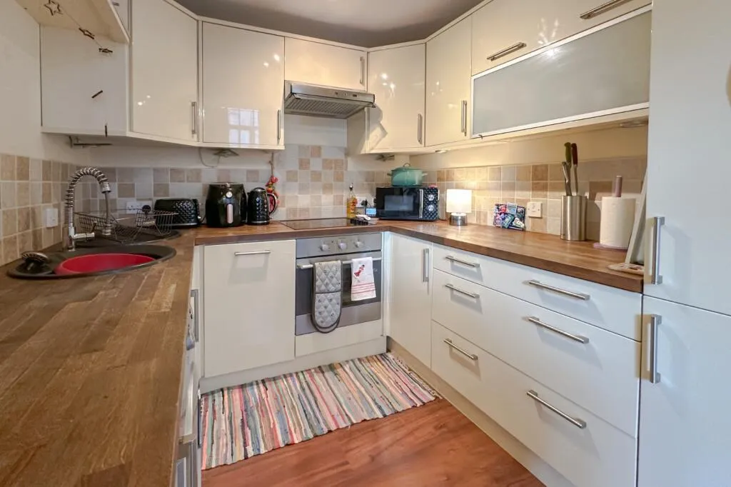 1 bed Apartment