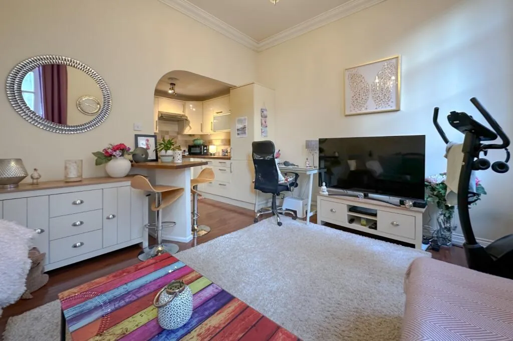 1 bed Apartment