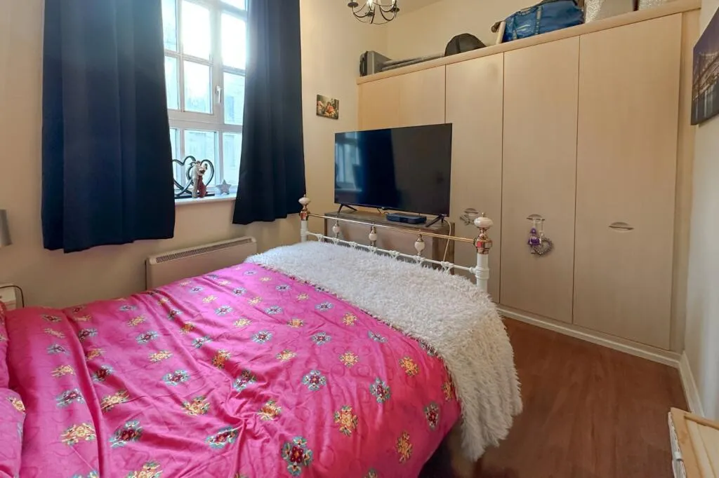 1 bed Apartment