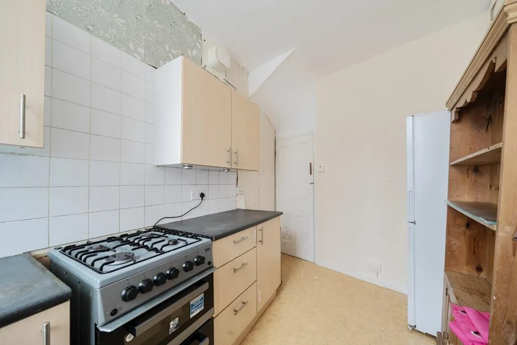 2 bed House