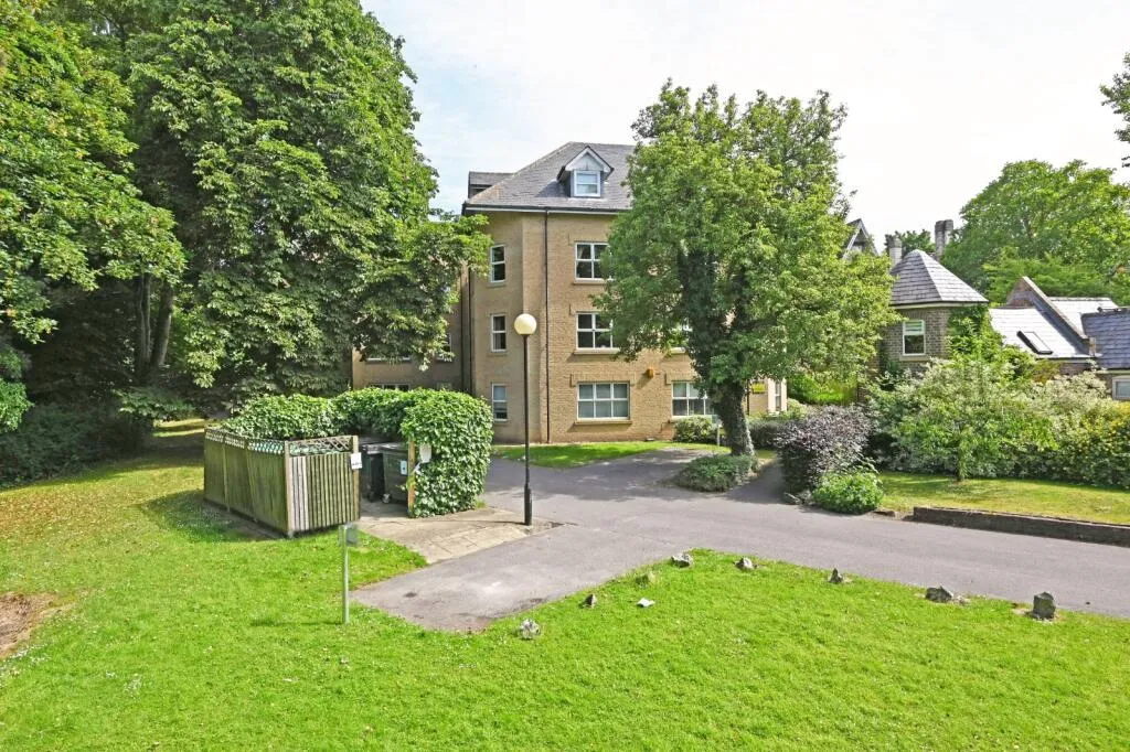 2 bed Apartment