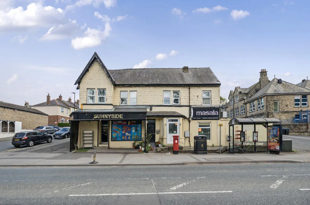 2 bed Mixed Use