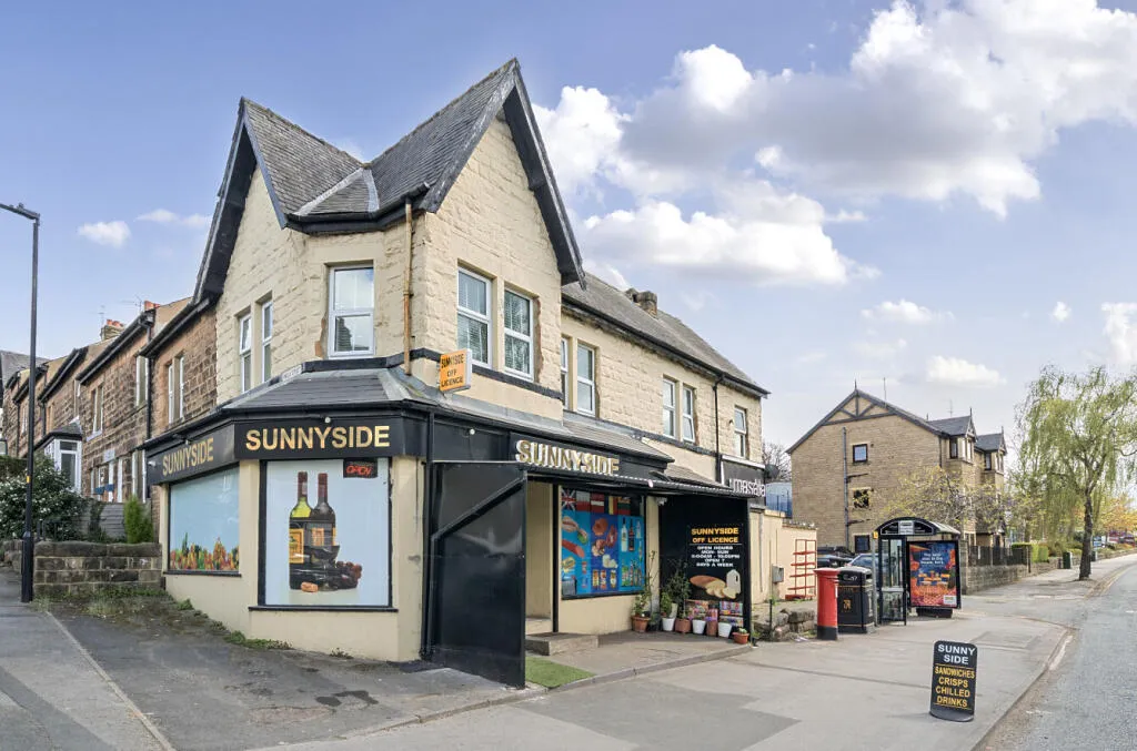 2 bed Mixed Use
