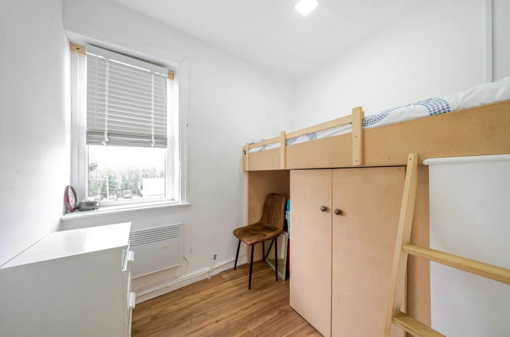 2 bed Mixed Use