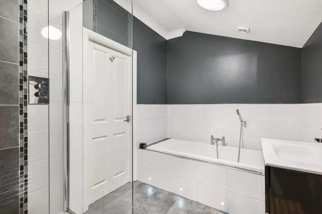 2 bed Apartment