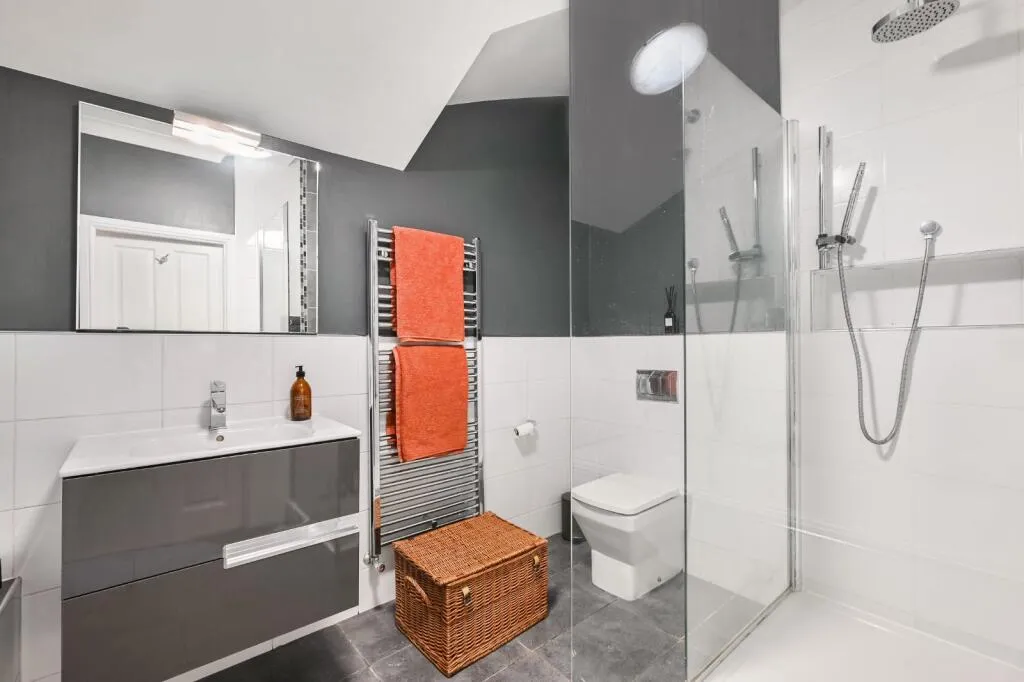 2 bed Apartment