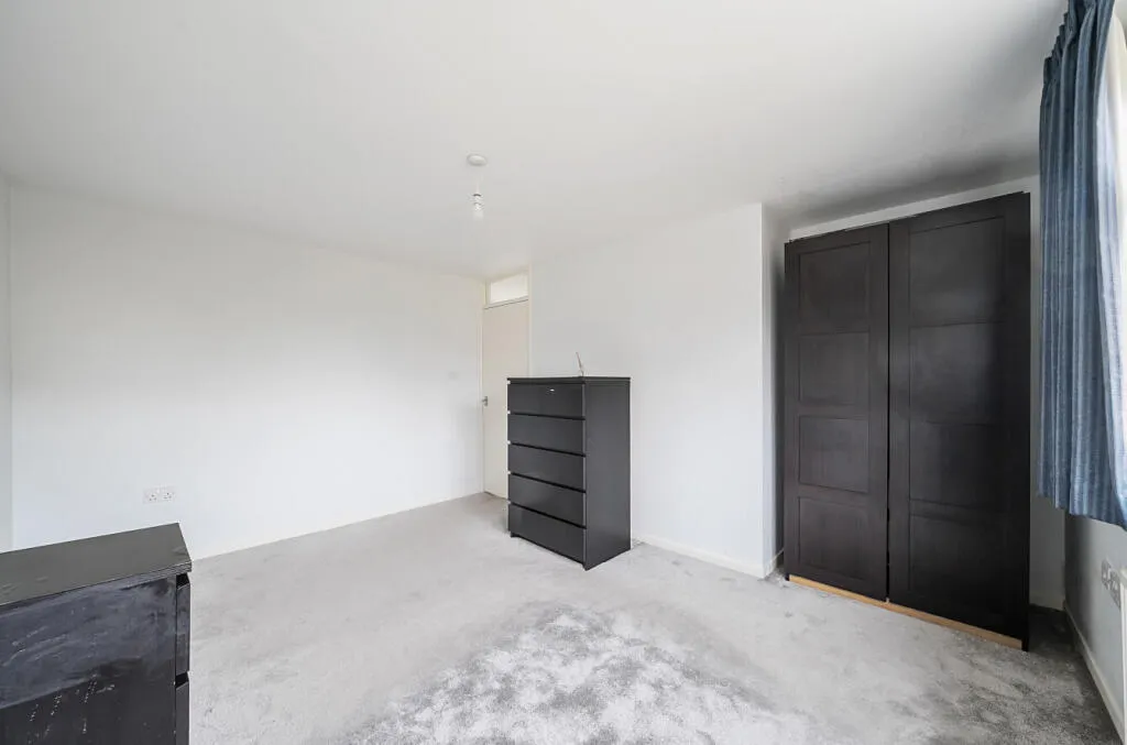 3 bed Terraced