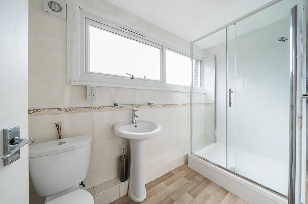 3 bed Terraced