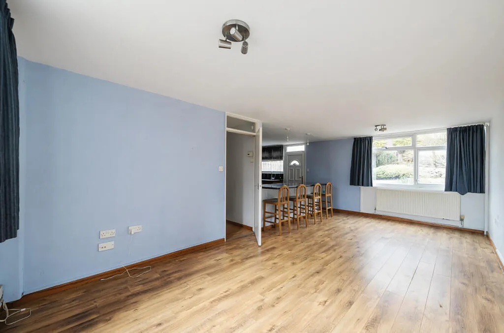 3 bed Terraced