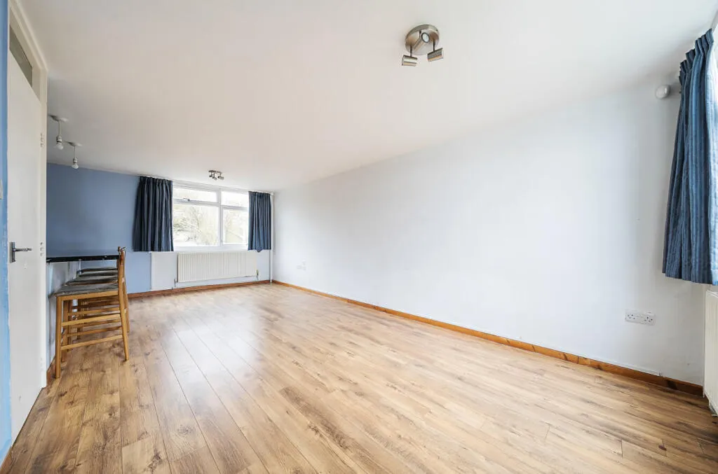 3 bed Terraced