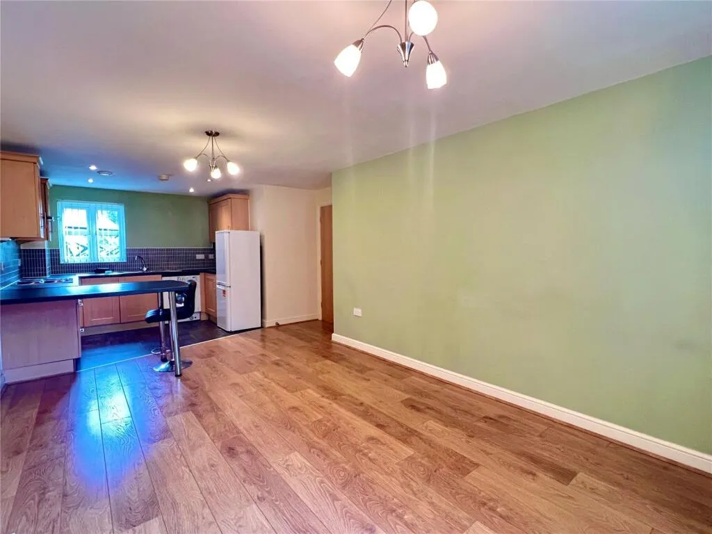 2 bed Apartment
