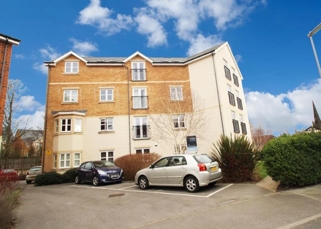 2 bed Apartment