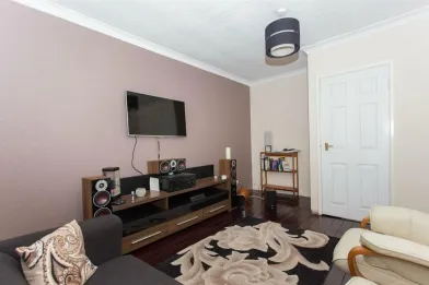 2 bed Apartment