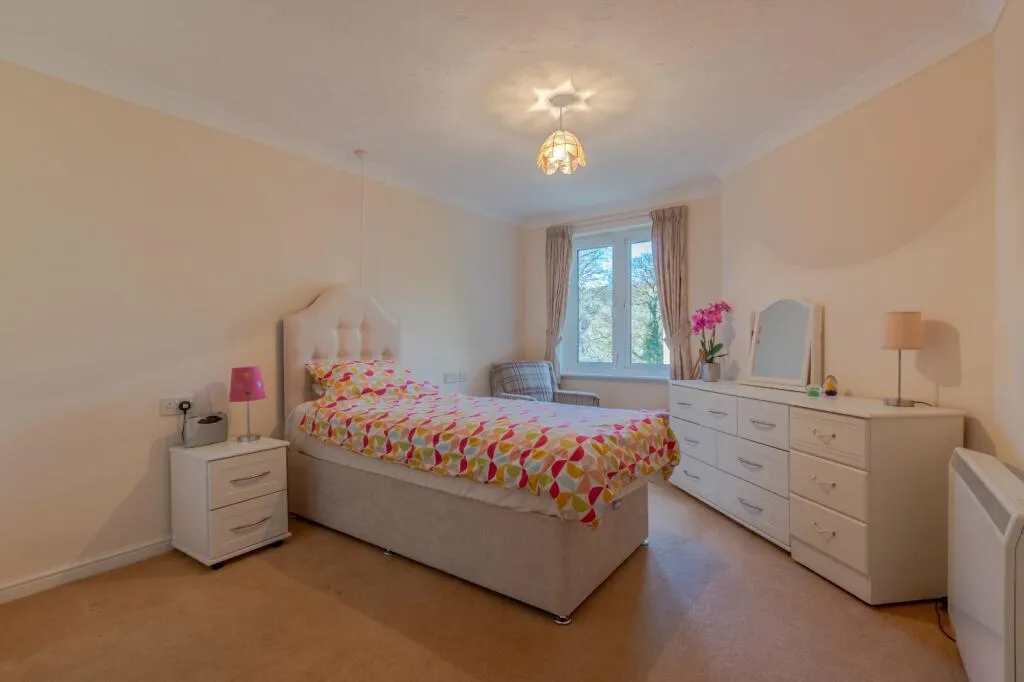 1 bed Retirement Property