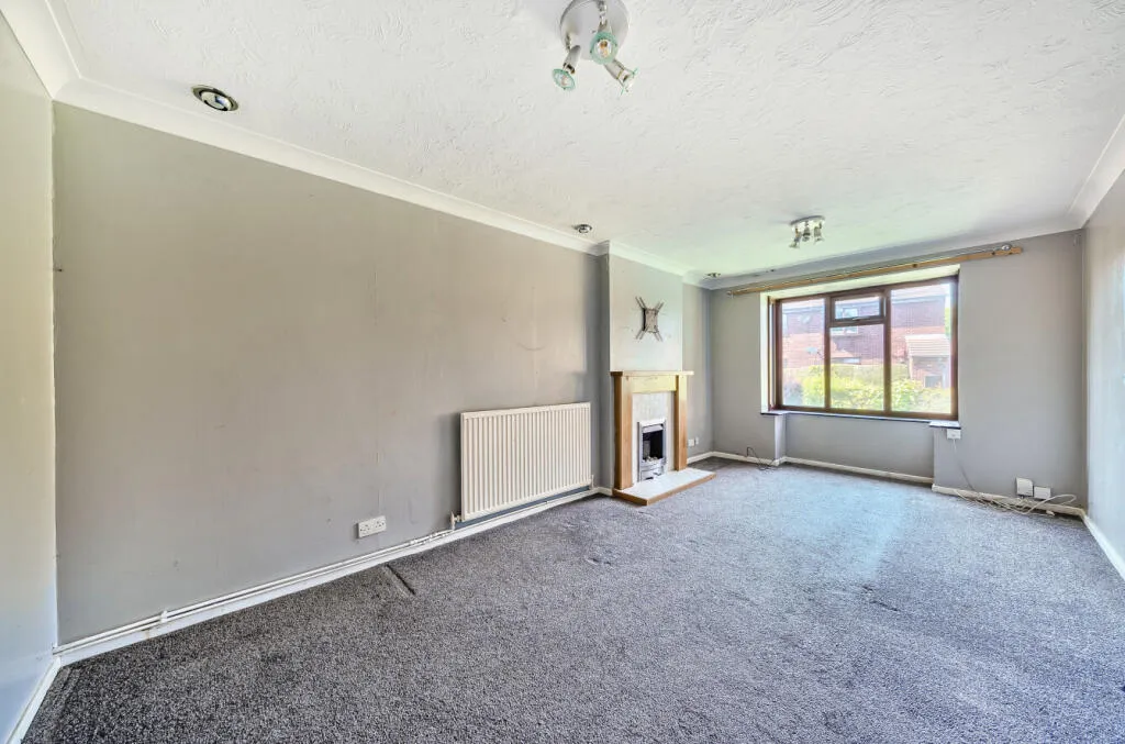 2 bed Semi-Detached Bungalow